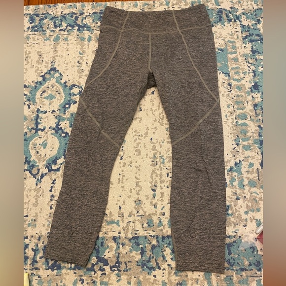 Joy Lab Size M Grey Pocket Athletic Cropped Leggings Heather Gray - Picture 1 of 5
